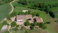 living - Hotel de 1,028m² con 10,647m² de jardín en venta en La Selva - gallery thumbnail - 1