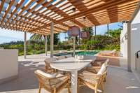 living - Casa / villa de 501m² con 155m² terraza en venta en Quinta - gallery thumbnail - 6