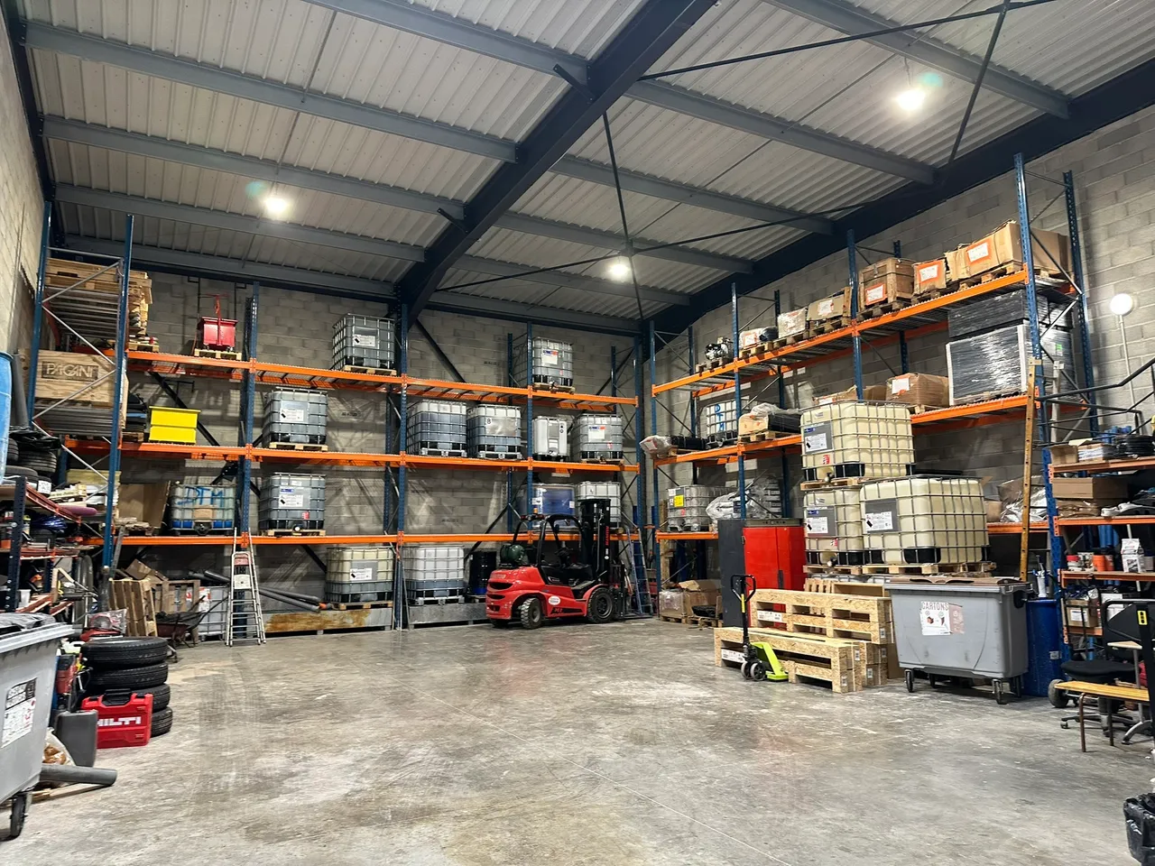 logistics - Activity Facility For Rent - gallery - 4
