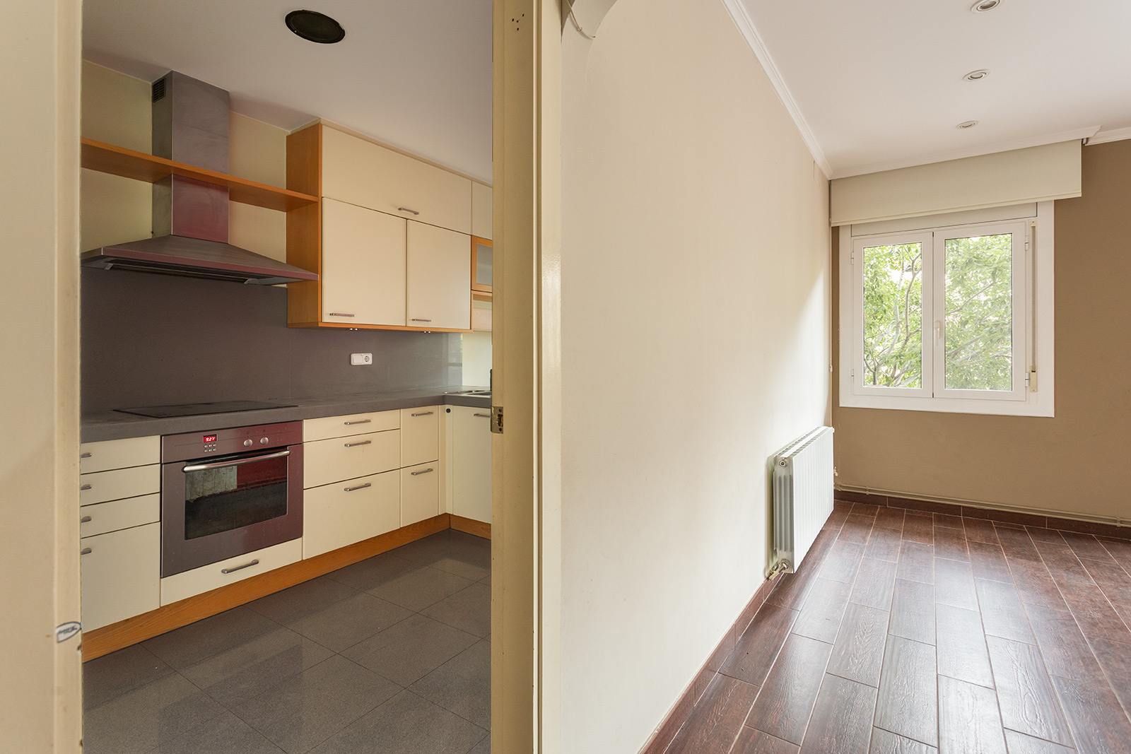 living - Piso de 149m² en venta en Pedralbes, Barcelona - gallery thumbnail - 9