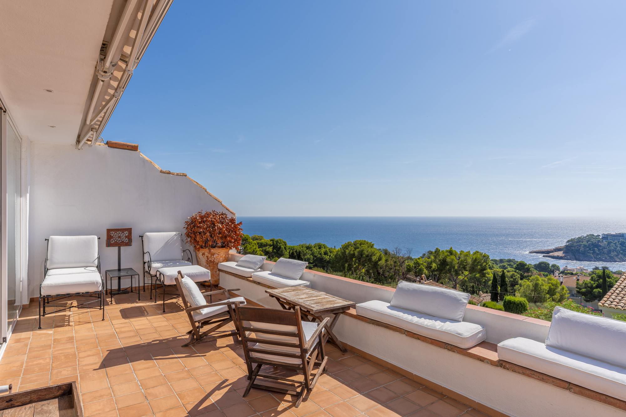 living - 96m² apartment with 20m² terrace for sale in Aiguablava - gallery thumbnail - 2