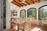 living - Casa rural de 607m² en venta en La Garrotxa, Girona - gallery thumbnail - 4