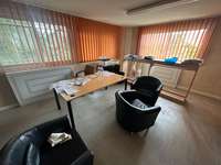 logistics - Entrepôt / Bureaux À Louer - gallery thumbnail - 8