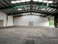 logistics - Entrepôt À Louer - gallery thumbnail - 2