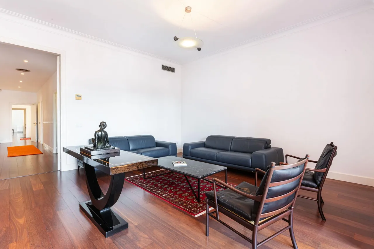 living - 255m² apartment for sale in Eixample Right, Barcelona - gallery - 7