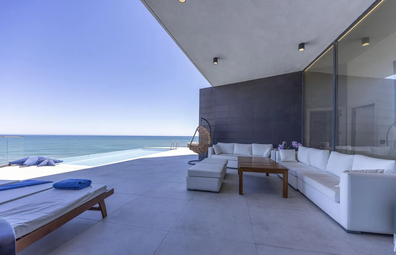 living - 587m² house / villa for sale in Cullera, Valencia - gallery - 10
