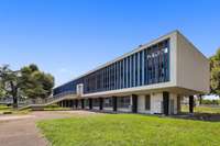 logistics - Activités / Bureaux À Louer - gallery thumbnail - 3