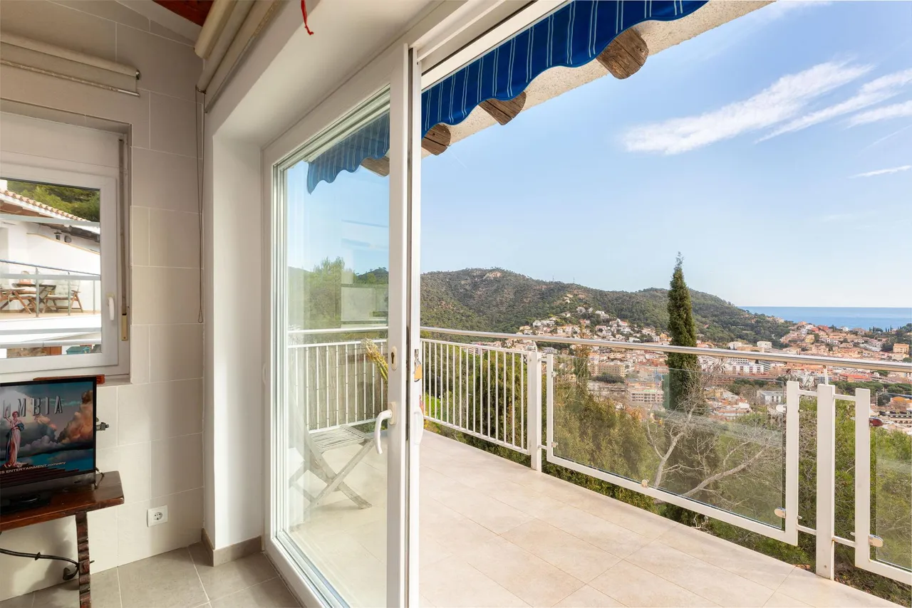 living - Casa / villa de 108m² en venta en Tossa de Mar, Costa Brava - gallery - 6