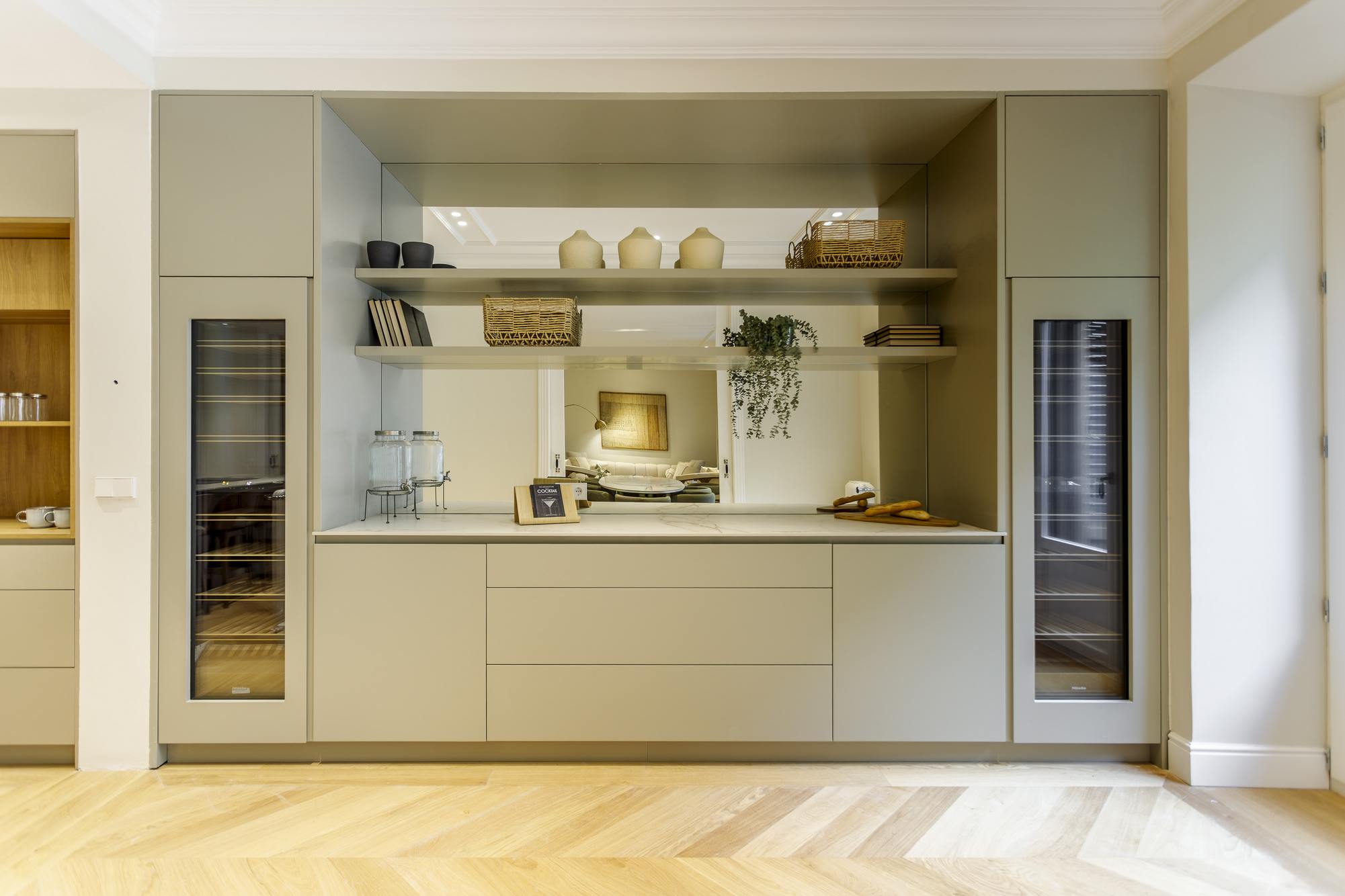 living - 426m² apartment for sale in Recoletos, Madrid - gallery thumbnail - 5