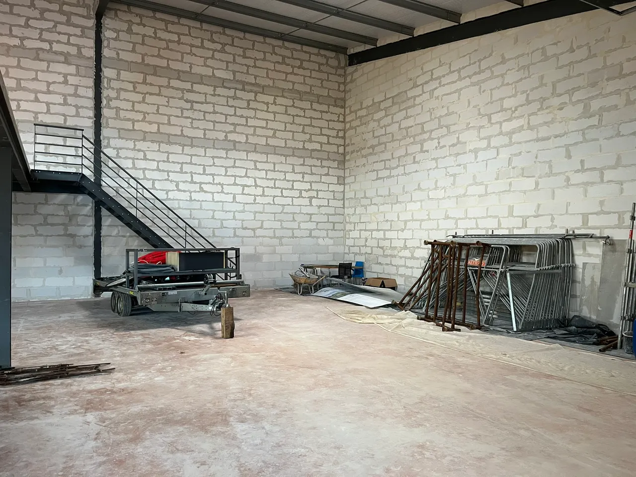 logistics - Activity Facility For Rent - gallery - 3