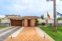 living - 500m² house / villa for rent in Bétera, Valencia - gallery thumbnail - 4