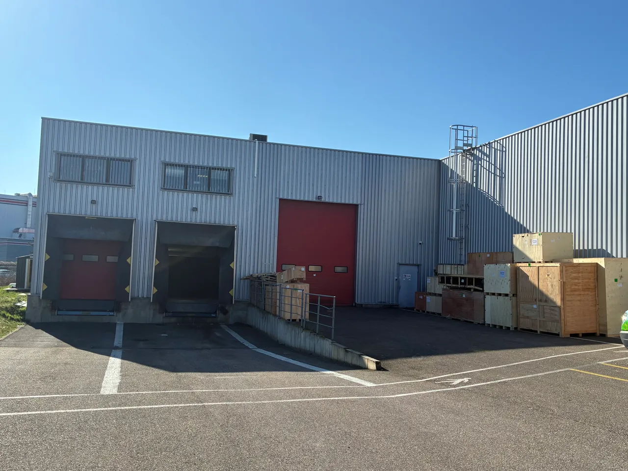 logistics - Activités / Bureaux À Vendre - gallery - 6