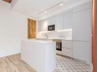 living - 75m² apartment for sale in Eixample Right, Barcelona - gallery thumbnail - 5