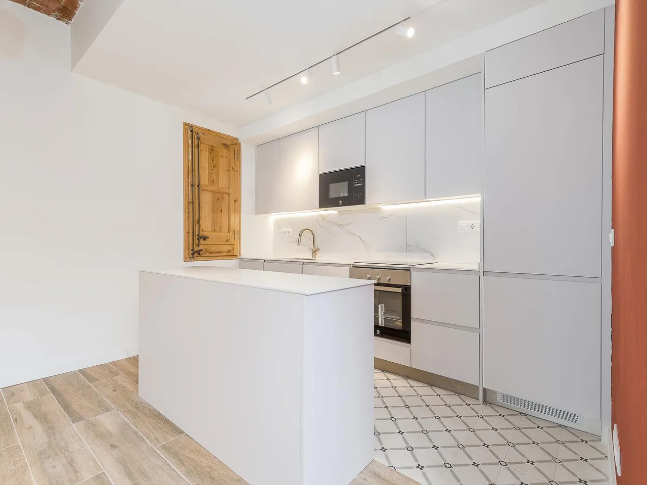 living - Piso de 75m² en venta en Eixample Derecho, Barcelona - gallery - 5