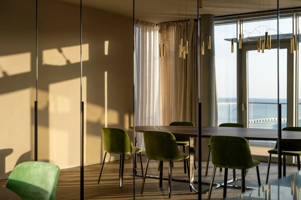 living - Levante waterfront - gallery - 3