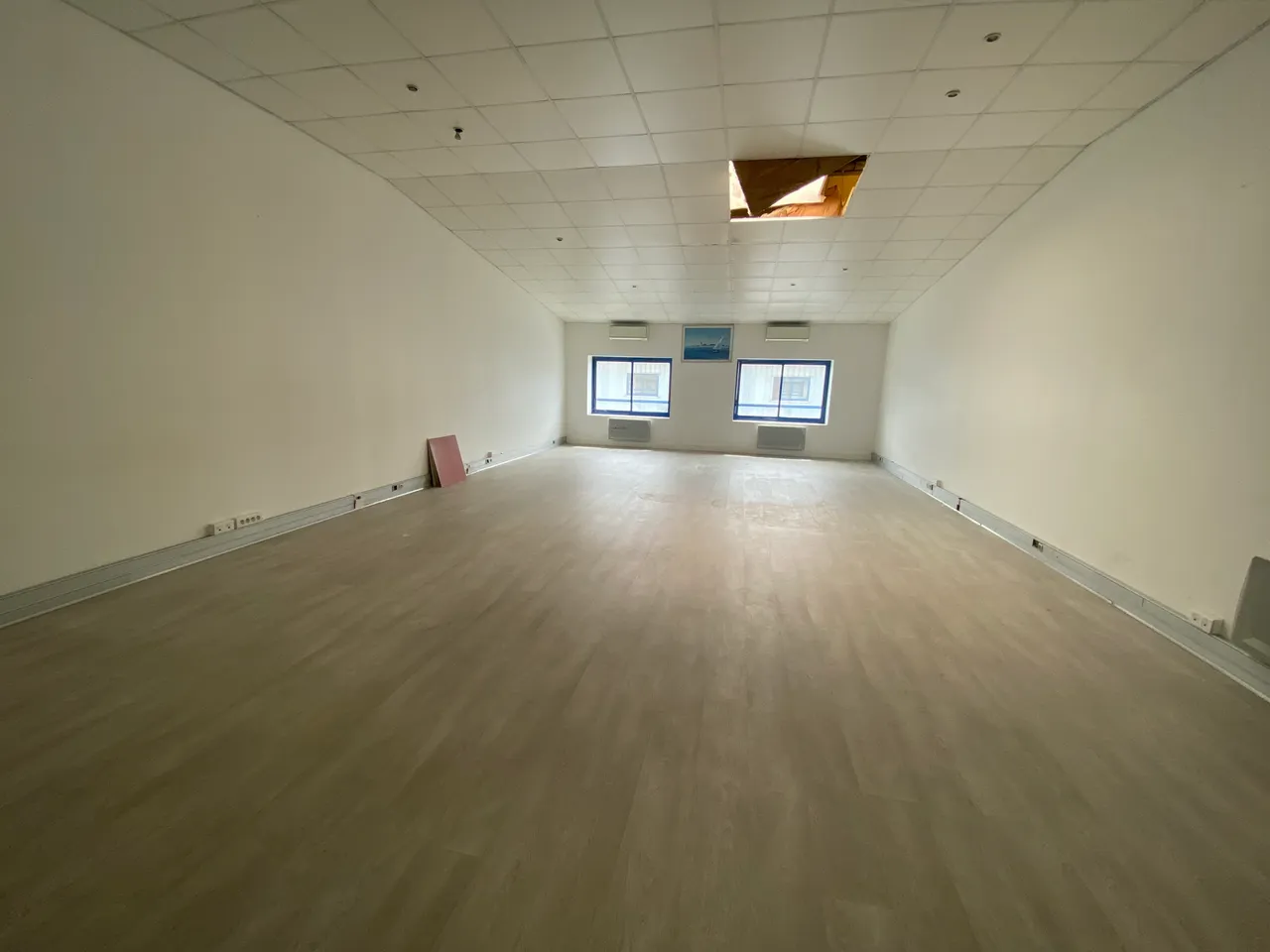 logistics - Activités / Bureaux À Louer - gallery - 3