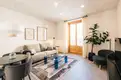 living - 90m² apartment for rent in La Latina, Madrid - gallery thumbnail - 3