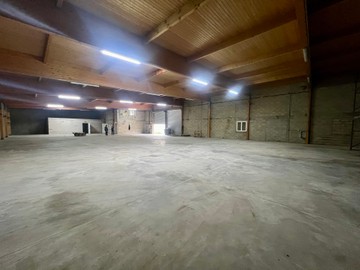 logistics - Warehouse / Offices For Sale - featured