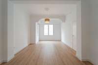 living - Piso de 139m² en alquiler en Gran Vía, Valencia - gallery thumbnail - 3