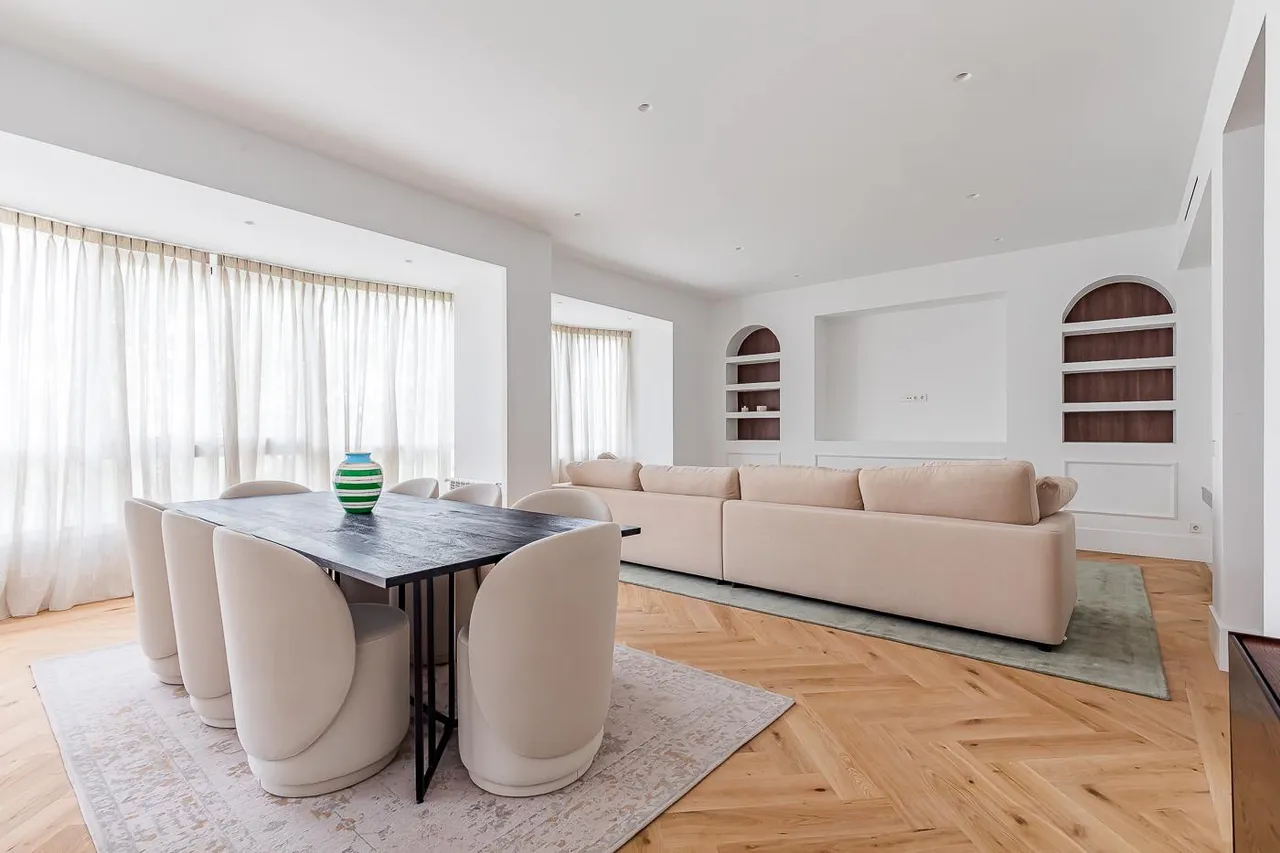 living - Piso de 304m² en venta en Castellana, Madrid - gallery - 6