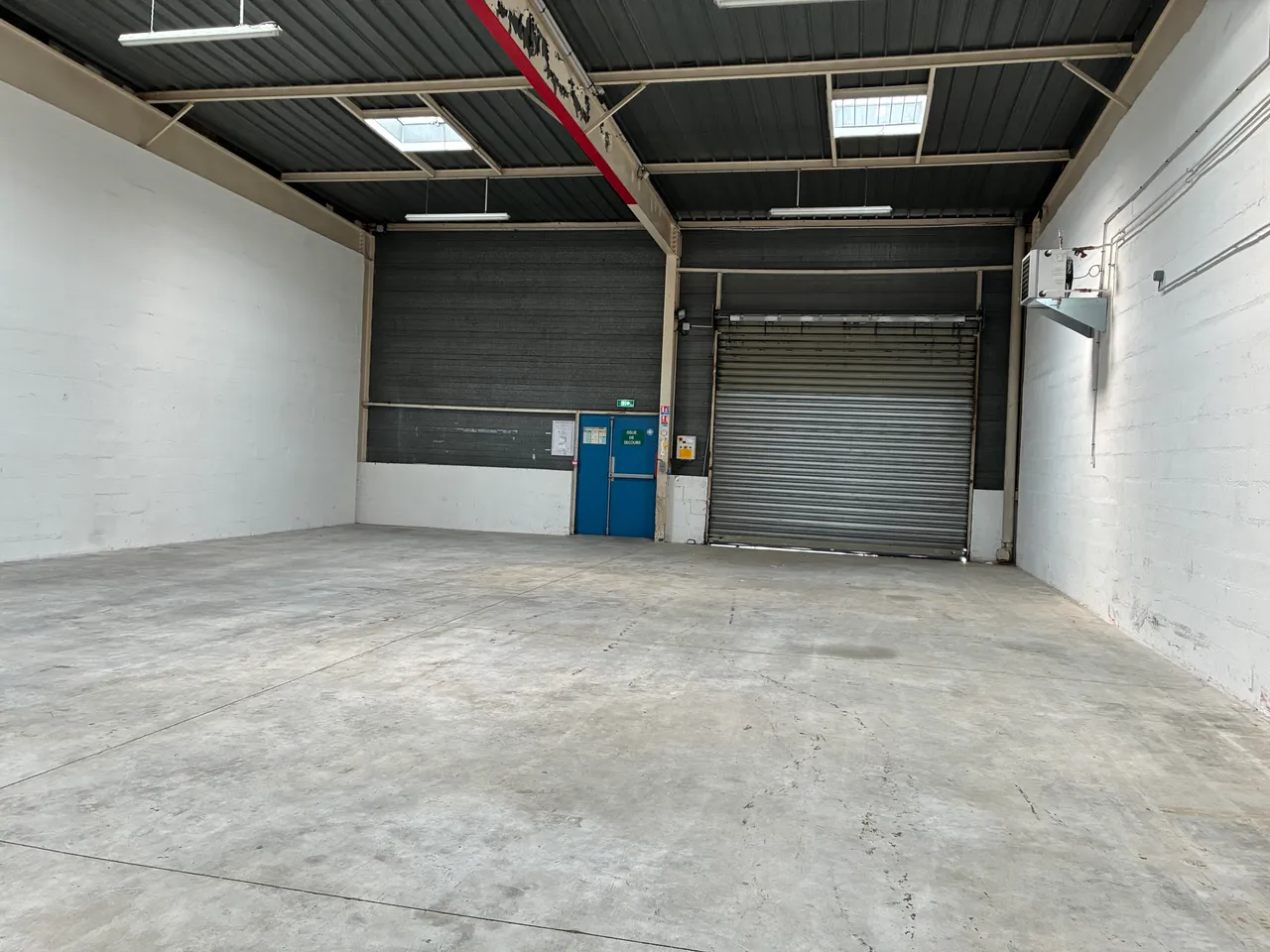 logistics - Activités / Bureaux À Louer - gallery - 3