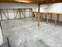logistics - Light Industrial Premises / Offices For Rent - gallery thumbnail - 8