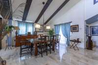 living - Villa de 603 m² con jardín de 400 m², en venta en El Puzol - gallery thumbnail - 9