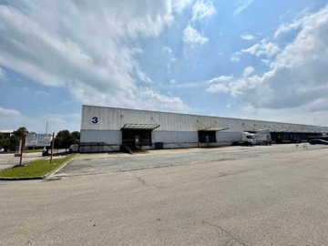logistics - Entrepôt À Louer - featured
