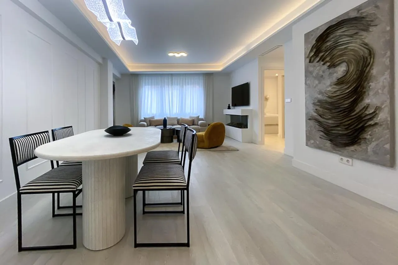 living - 100m² apartment for rent in Recoletos, Madrid - gallery - 5