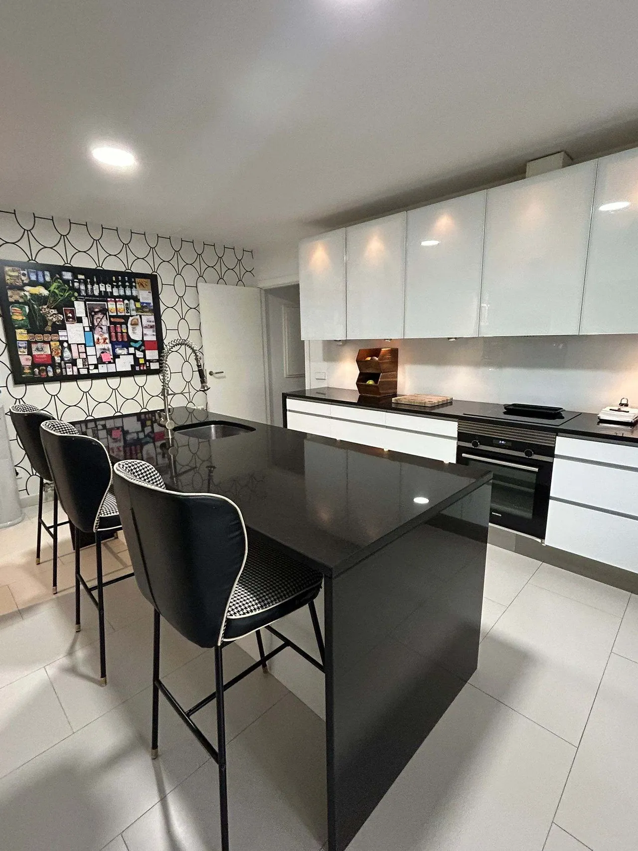living - Casa / villa de 680m² en venta en La Moraleja Urbanización - gallery - 8