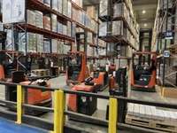 logistics - Logistics Warehouse For Rent - gallery thumbnail - 3
