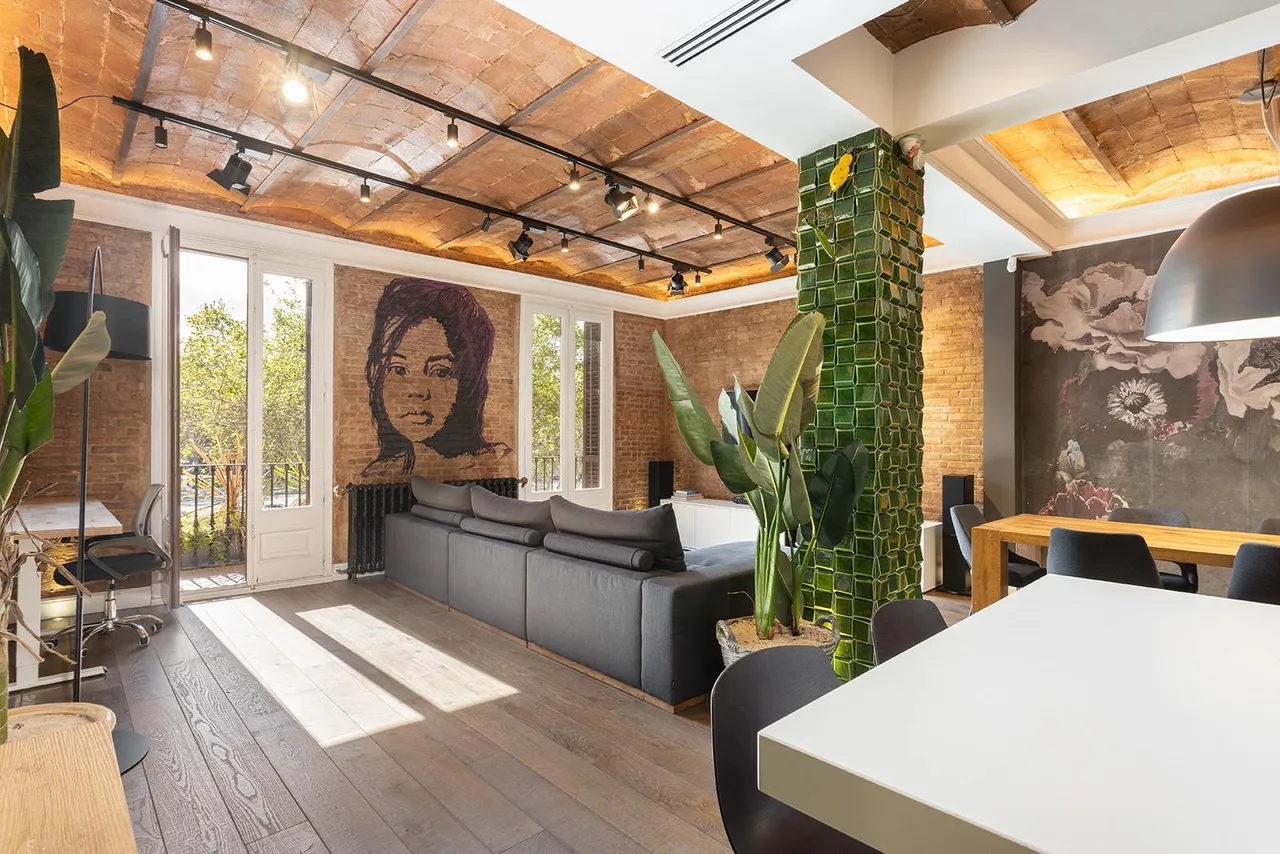 living - Piso de 112m² con 7m² terraza en venta en El Born - gallery - 2