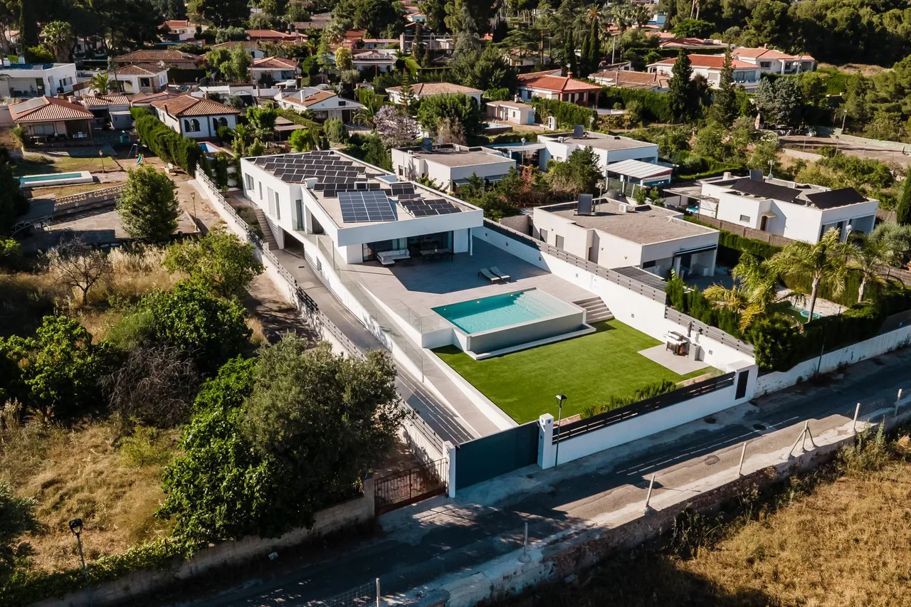 living - 588m² house / villa for sale in Valencia Region, Valencia - gallery - 3
