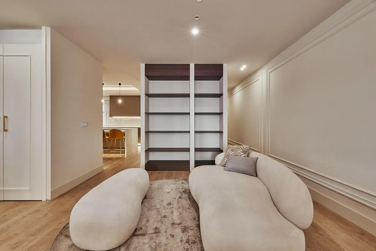 living - 293m² apartment with 17m² terrace for sale in Castellana - gallery - 4
