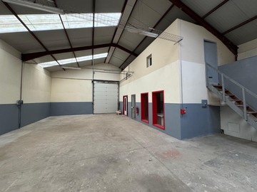 logistics - Light Industrial Premises / Offices For Rent - featured