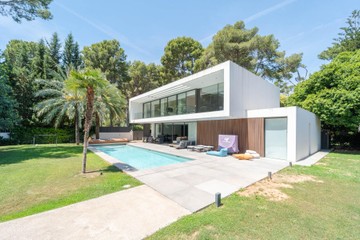 living - 594m² house / villa with 42m² terrace for sale in Godella / Rocafort - featured