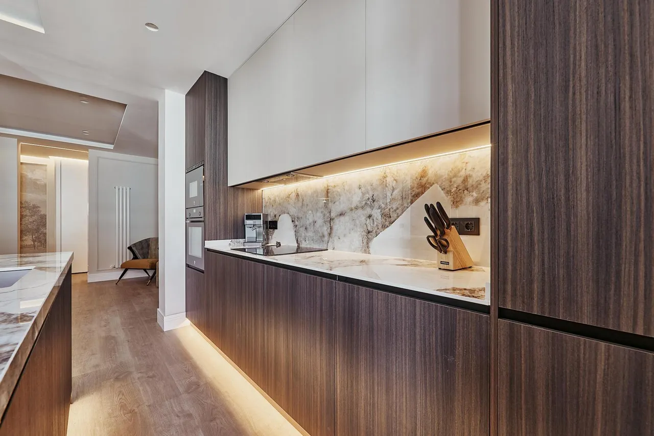 living - Piso de 133m² en venta en Malasaña, Madrid - gallery - 9