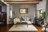 living - 118m² apartment for sale in El Born, Barcelona - gallery thumbnail - 1