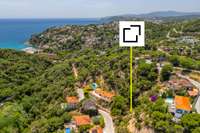 living - 810m² plot for sale in Lloret de Mar, Costa Brava - gallery thumbnail - 2