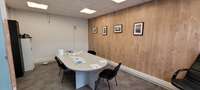 logistics - Activités / Bureaux À Louer - À Vendre - gallery thumbnail - 4