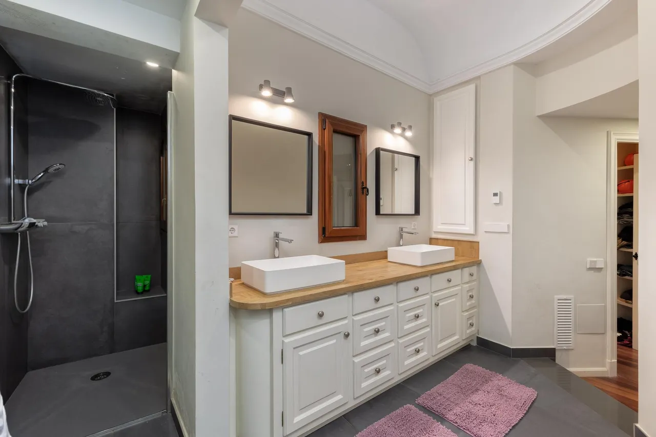 living - 336m² apartment with 107m² garden for sale in Barri Vell - gallery - 6
