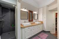 living - 336m² apartment with 107m² garden for sale in Barri Vell - gallery thumbnail - 6