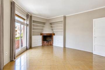 living - Piso de 102m² con 8m² terraza en venta en Eixample Derecho - featured