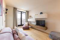 living - Ático de 50m² con 53m² terraza en venta en Eixample Izquierdo - gallery thumbnail - 8