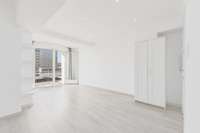 living - Piso de 80m² en venta en Barceloneta, Barcelona - gallery thumbnail - 9