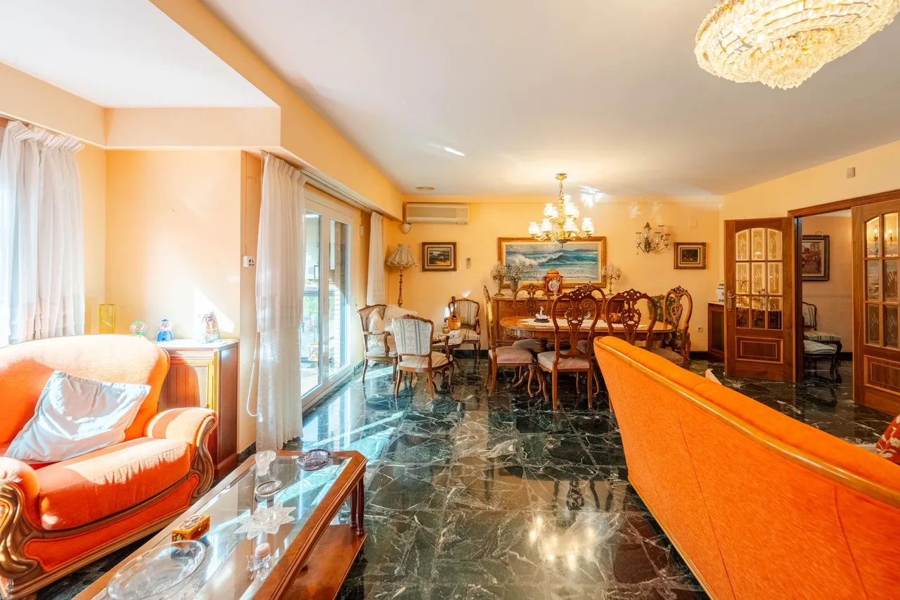 living - Piso de 200m² en venta en Extramurs, Valencia - gallery - 10