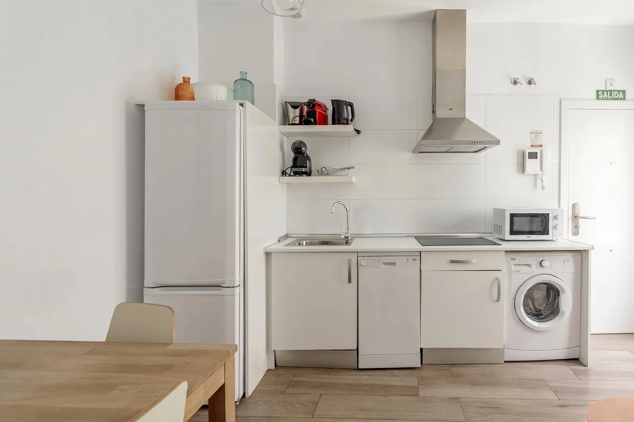 living - Piso de 93m² en alquiler en Sol, Madrid - gallery - 6