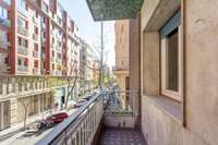living - 211m² apartment for rent in Castellana, Madrid - gallery thumbnail - 5