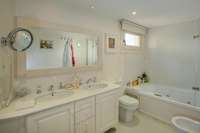 living - Exclusive Costa Brava seafront apartment for sale, Calella - gallery thumbnail - 10
