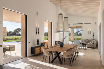 living - 556m² country house with 165m² terrace for sale in Santanyí - featured